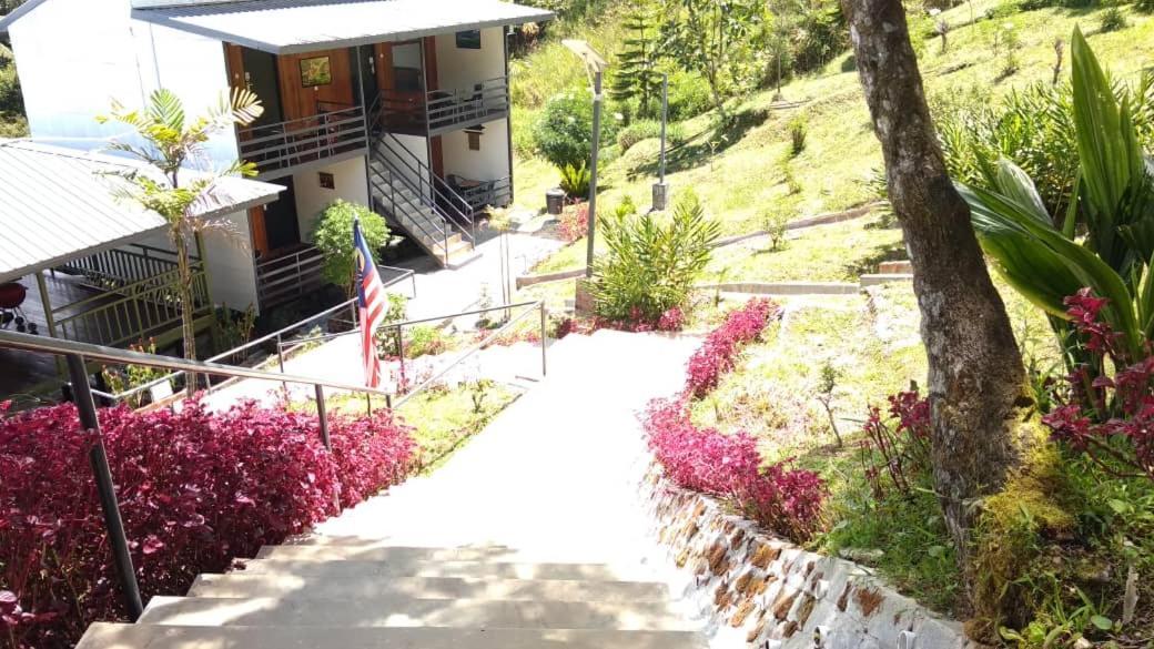 Ayana Holiday Resort Kundasang ภายนอก รูปภาพ